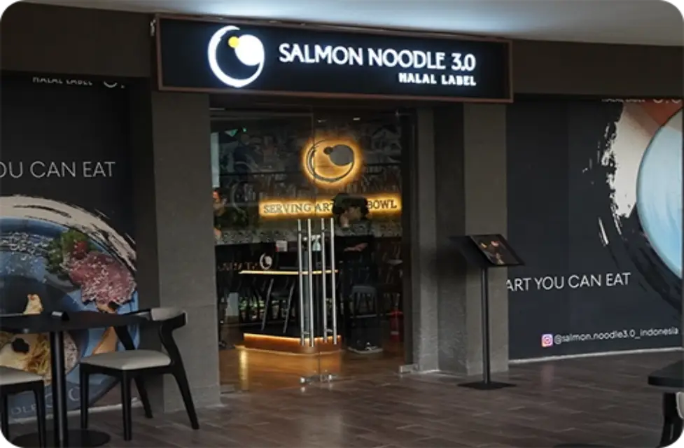 instalasi cctv dan internet di salmon noodle 3.0